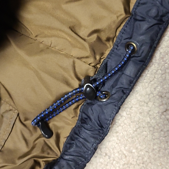 Lands End Men's Down Vest size Large - Picture 9 of 9